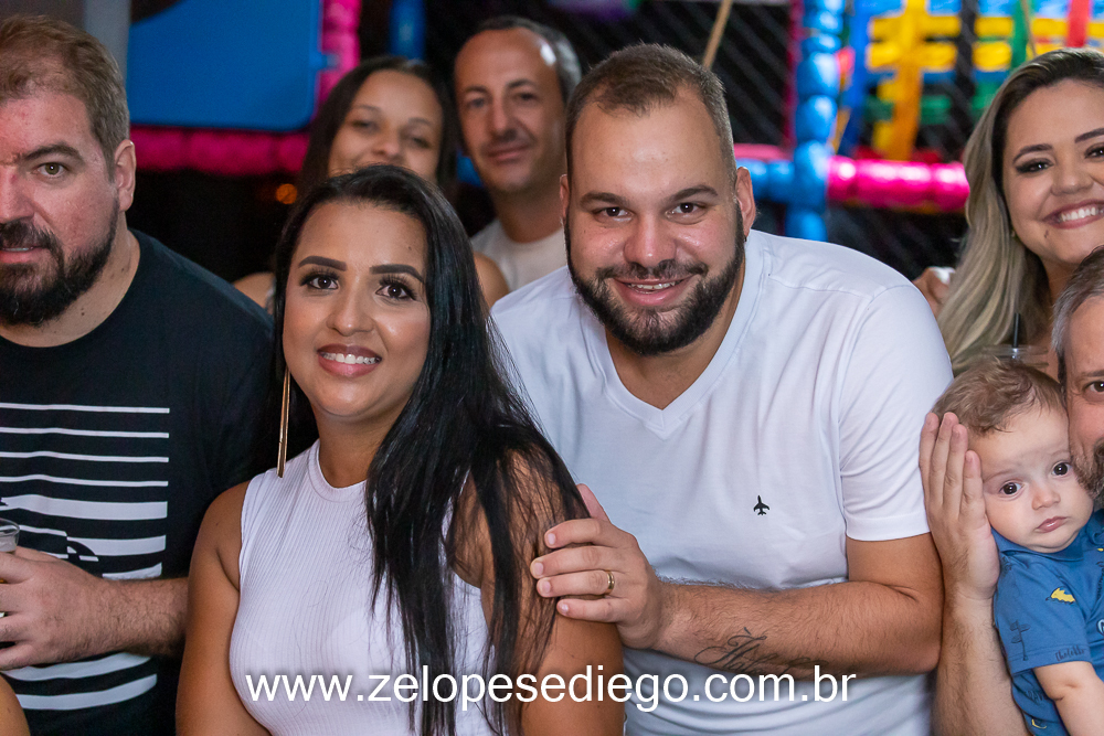 show-com-ze-lopes-e-diego-e-banda-ao-vivo-no-boteco-tukas-em-sertaozinho-sao-paulo