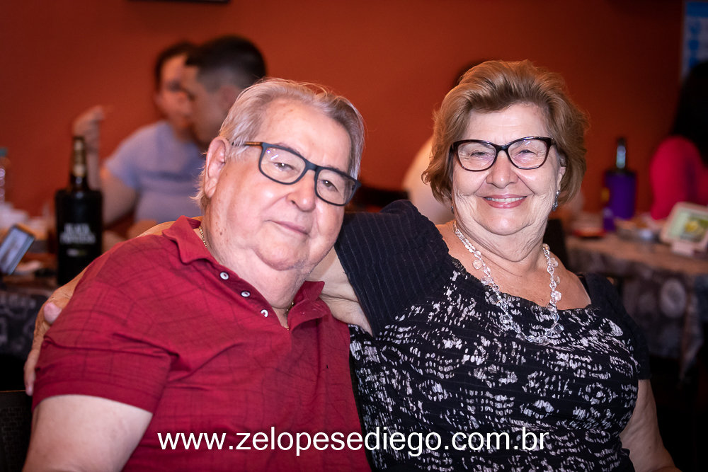 show-com-ze-lopes-e-diego-e-banda-ao-vivo-no-boteco-tukas-em-sertaozinho-sao-paulo