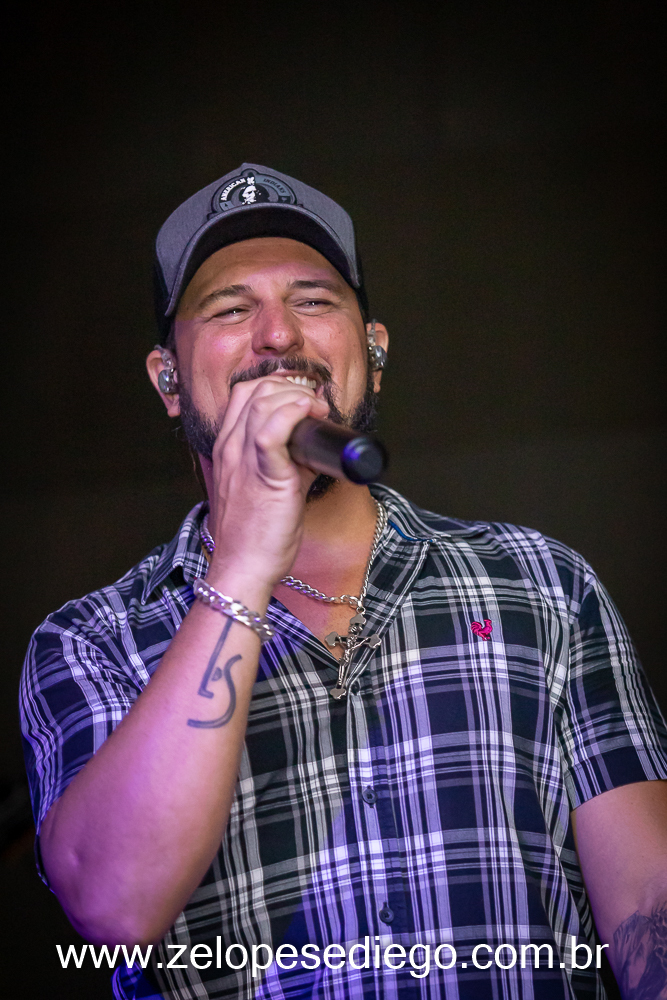 show-com-ze-lopes-e-diego-e-banda-ao-vivo-no-boteco-tukas-em-sertaozinho-sao-paulo