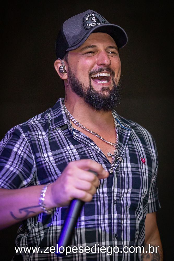 show-com-ze-lopes-e-diego-e-banda-ao-vivo-no-boteco-tukas-em-sertaozinho-sao-paulo