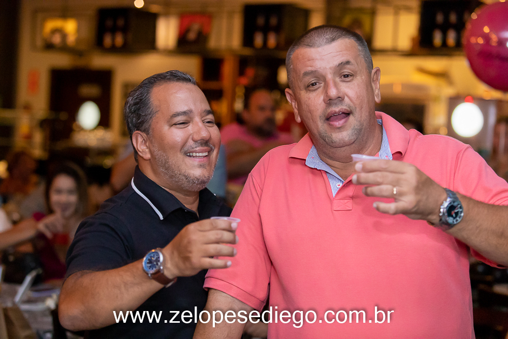 show-com-ze-lopes-e-diego-e-banda-ao-vivo-no-boteco-tukas-em-sertaozinho-sao-paulo