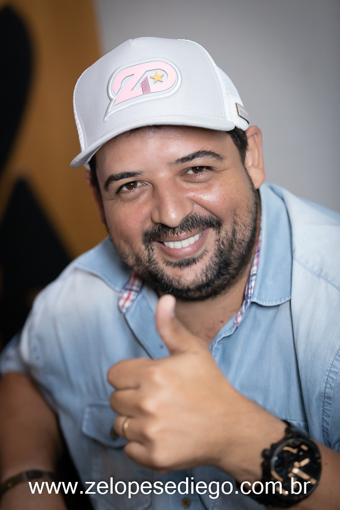 show-com-ze-lopes-e-diego-e-banda-ao-vivo-no-boteco-tukas-em-sertaozinho-sao-paulo