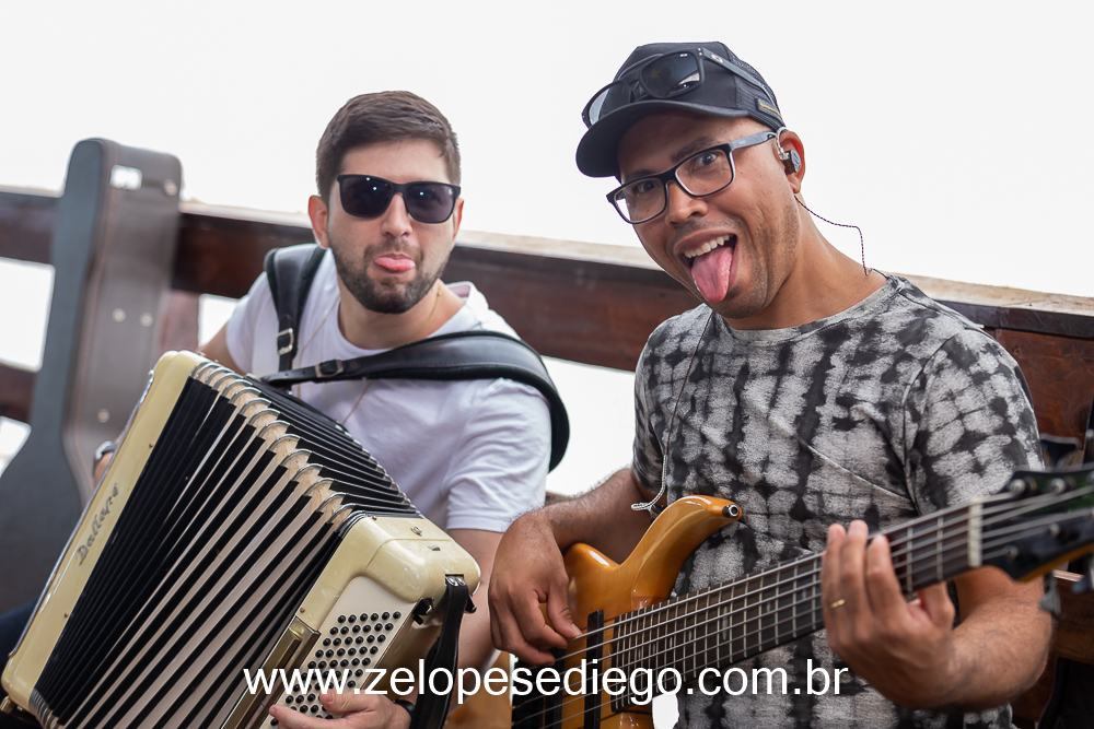 show-acustico-sertanejo-com-ze-lopes-e-diego-no-rancho-vitoria-em-sertaozinho-sao-paulo