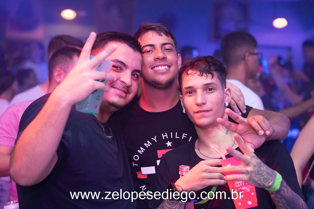 show-com-ze-lopes-e-diego-e-banda-na-casa-de-shows-atrium-beer-em-viradouro-sao-paulo