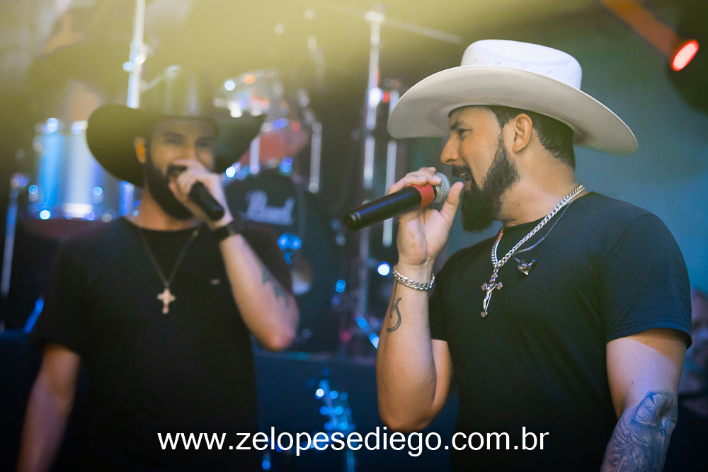 show-com-ze-lopes-e-diego-e-banda-na-casa-de-shows-atrium-beer-em-viradouro-sao-paulo