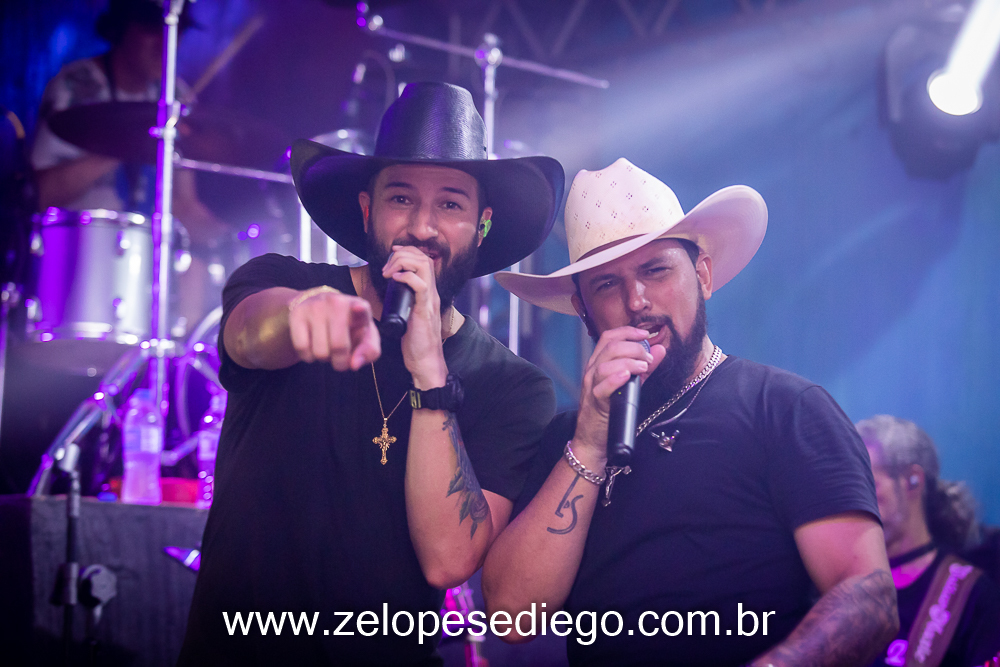 show-com-ze-lopes-e-diego-e-banda-na-casa-de-shows-atrium-beer-em-viradouro-sao-paulo