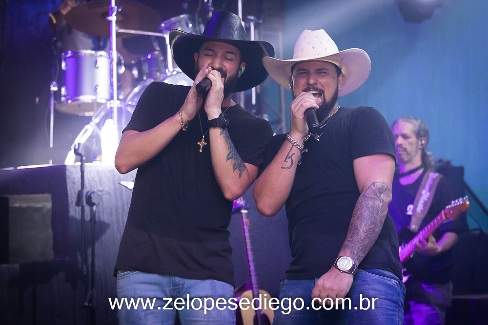 show-com-ze-lopes-e-diego-e-banda-na-casa-de-shows-atrium-beer-em-viradouro-sao-paulo