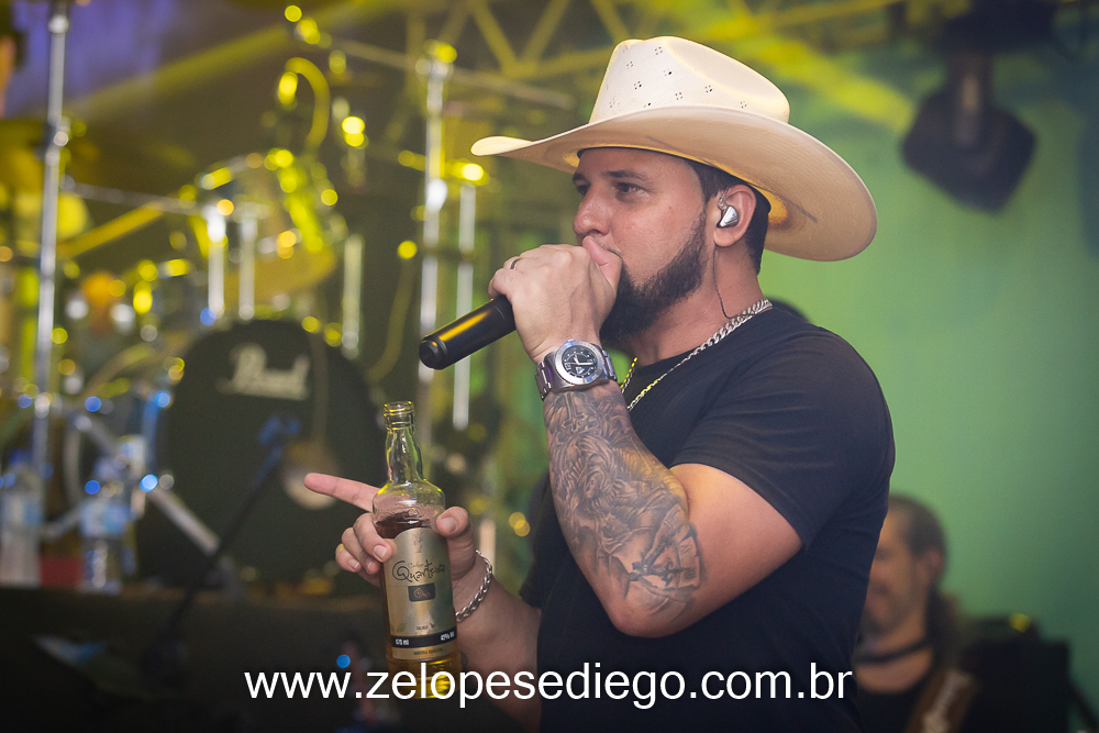 show-com-ze-lopes-e-diego-e-banda-na-casa-de-shows-atrium-beer-em-viradouro-sao-paulo