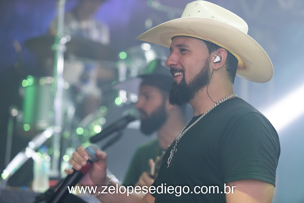 show-com-ze-lopes-e-diego-e-banda-na-casa-de-shows-atrium-beer-em-viradouro-sao-paulo