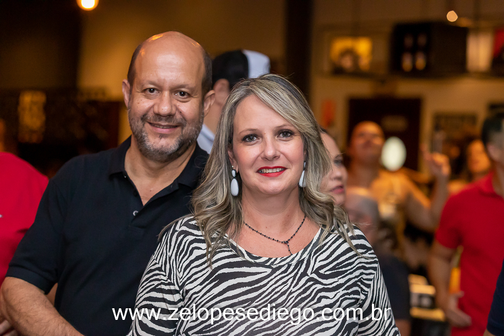 show-com-ze-lopes-e-diego-e-banda-no-boteco-tukas-em-sertaozinho-sao-paulo-brasil