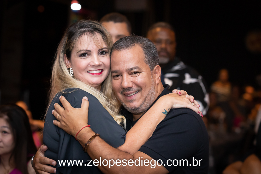 show-com-ze-lopes-e-diego-e-banda-no-boteco-tukas-em-sertaozinho-sao-paulo-brasil