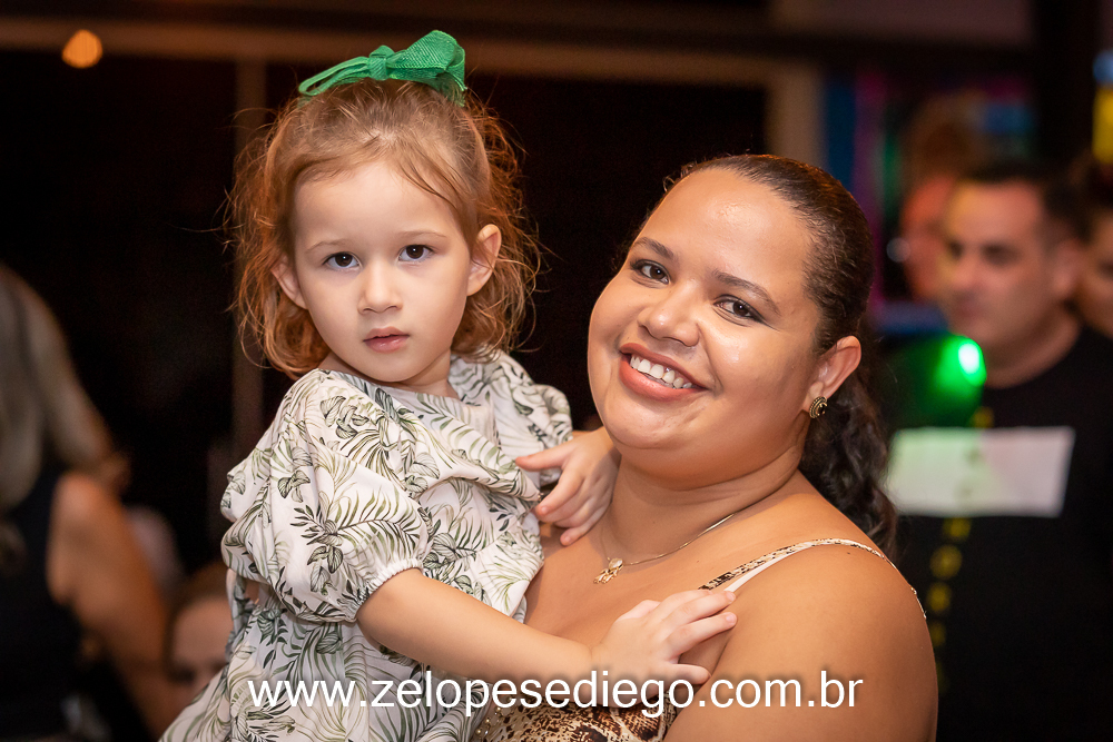 show-com-ze-lopes-e-diego-e-banda-no-boteco-tukas-em-sertaozinho-sao-paulo-brasil