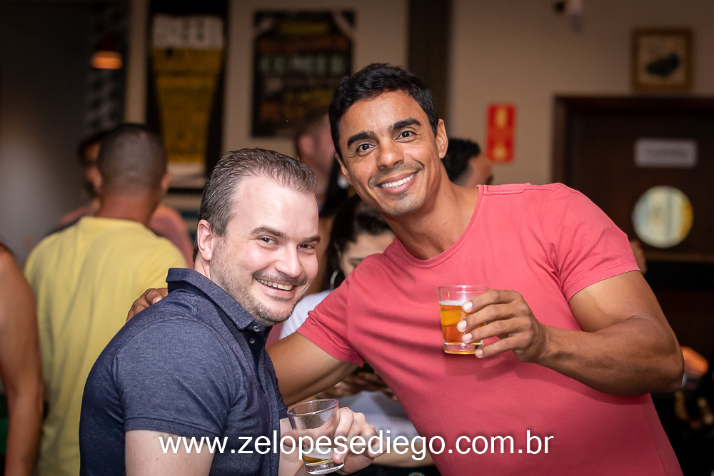 show-com-ze-lopes-e-diego-e-banda-no-boteco-tukas-em-sertaozinho-sao-paulo-brasil