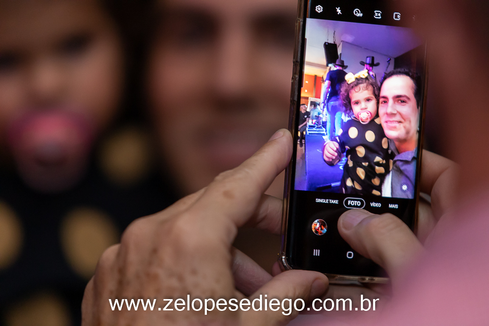 show-com-ze-lopes-e-diego-e-banda-no-boteco-tukas-em-sertaozinho-sao-paulo-brasil