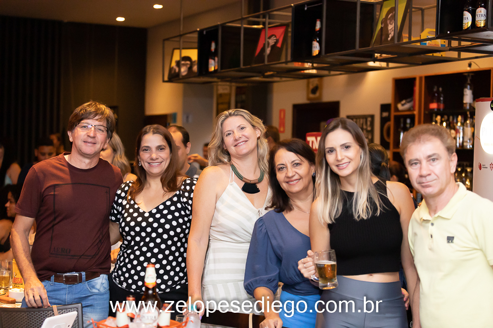 show-com-ze-lopes-e-diego-e-banda-no-boteco-tukas-em-sertaozinho-sao-paulo-brasil