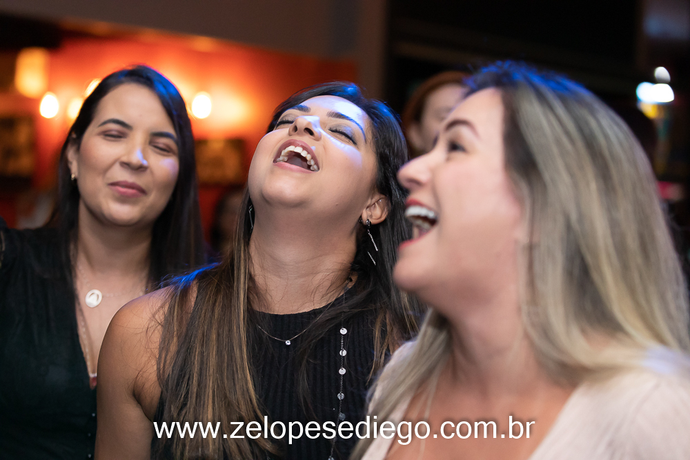 show-com-ze-lopes-e-diego-no-boteco-tukas-vespera-de-feriado-em-sertaozinho-sao-paulo