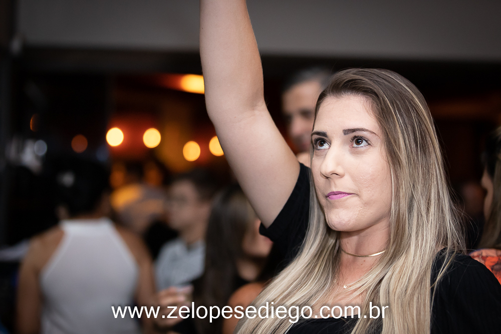 show-com-ze-lopes-e-diego-no-boteco-tukas-vespera-de-feriado-em-sertaozinho-sao-paulo