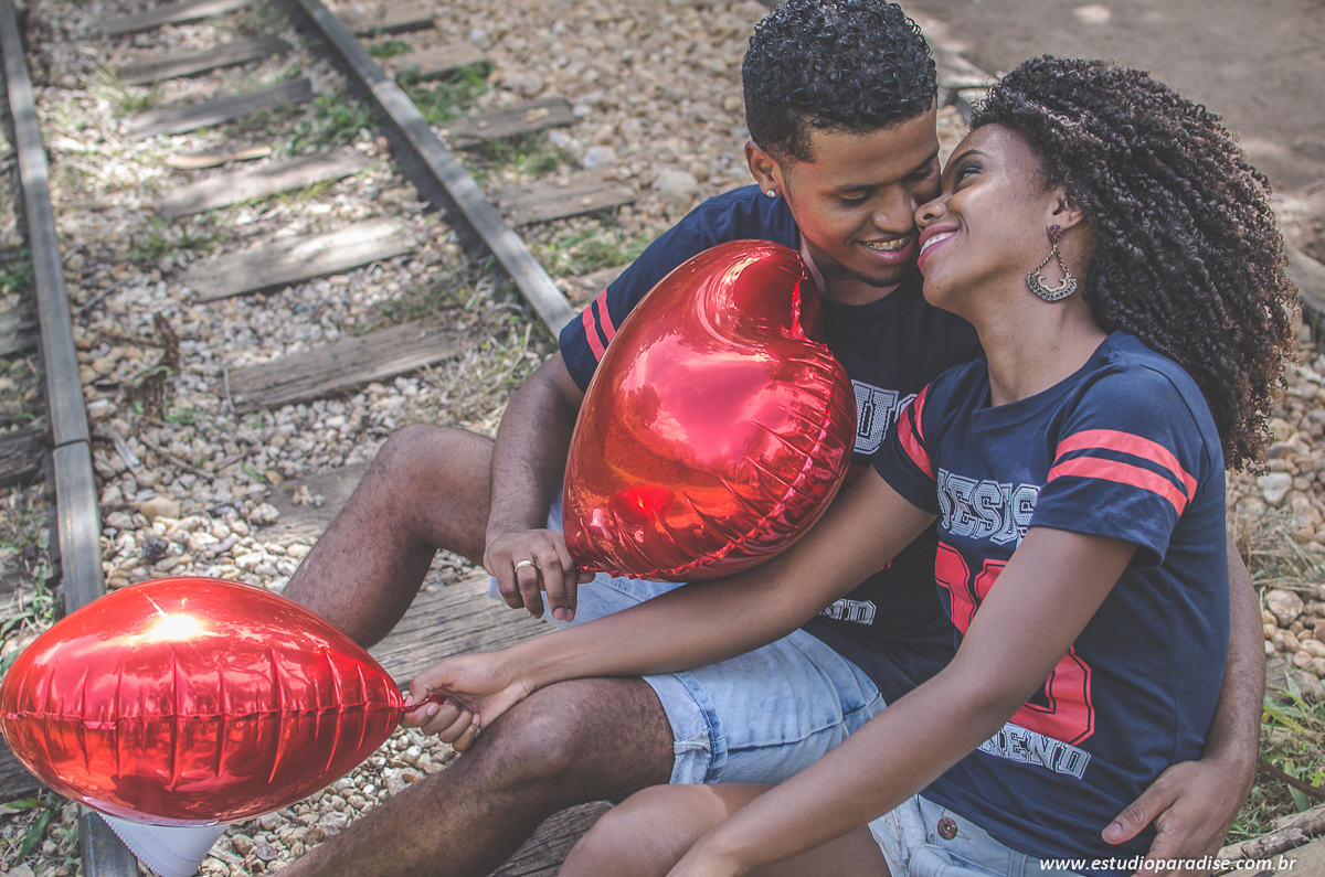 Sessão de fotos pré casamento do casal Lucas e Ainoã