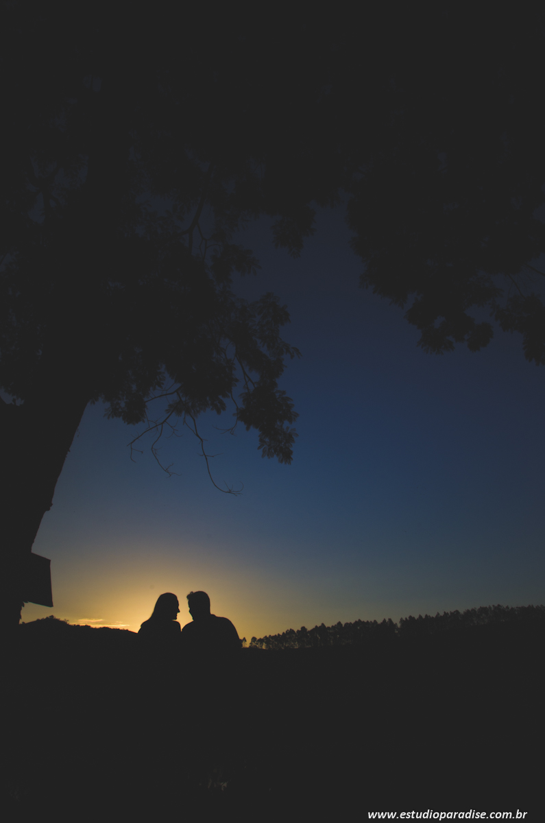 Ensaio casal ao por do sol
