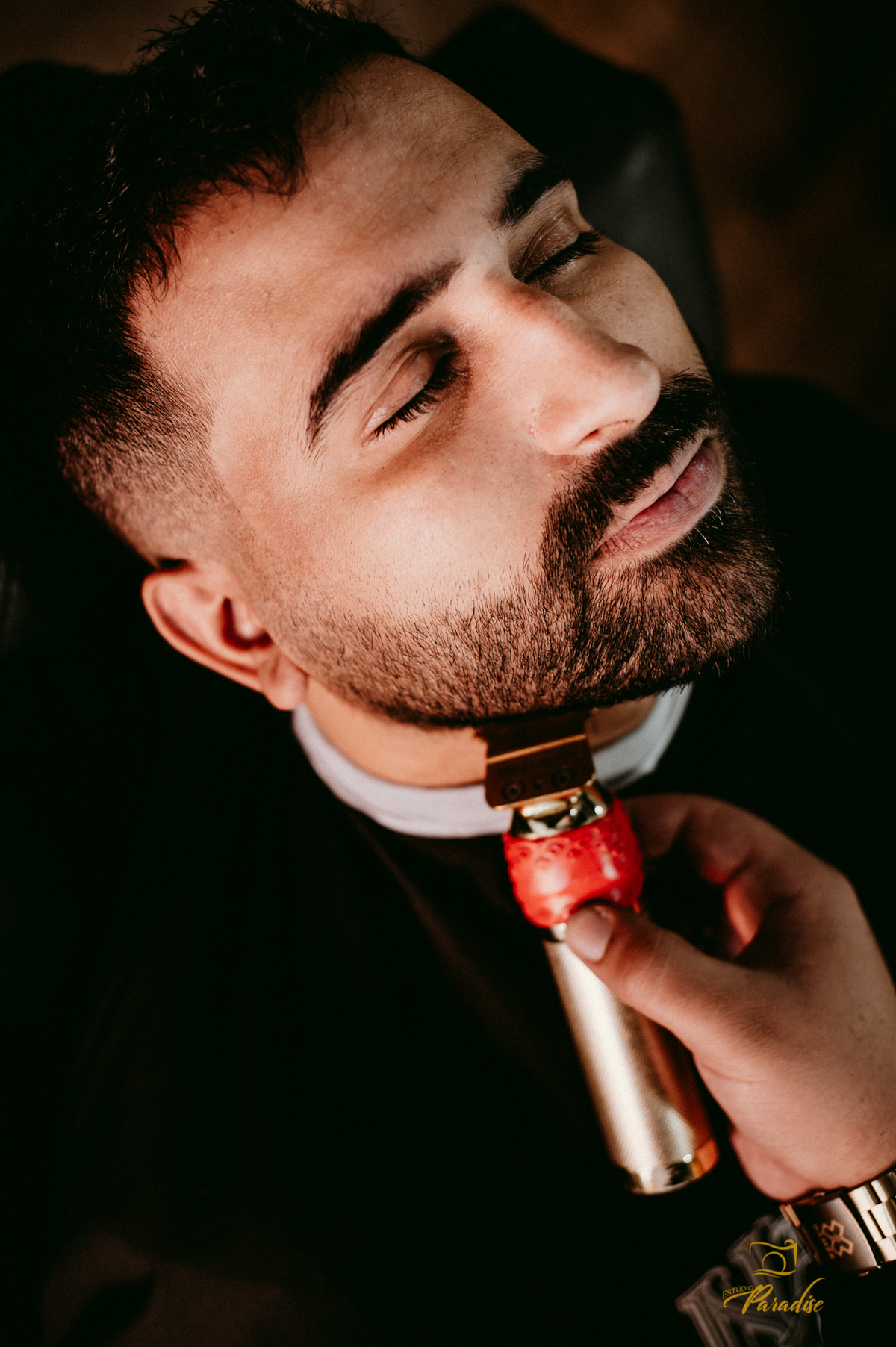 making of do noivo na barbearia