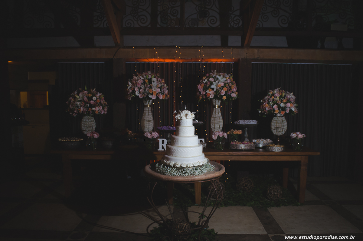 Mesa de bolo casamento em juiz de fora