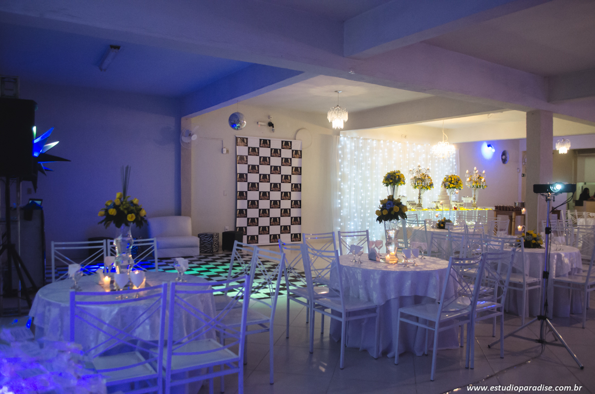 festa no salão de festas top fest