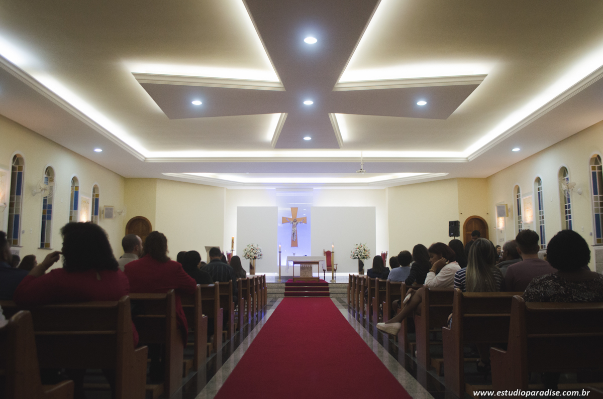 foto da arquitetura da igreja de santa filomena