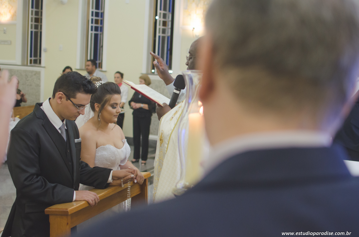 cerimonia religiosa na igreja de santa filomena em juiz de fora