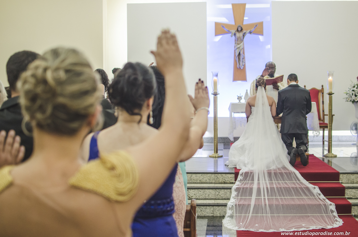 cerimonia religiosa na igreja de santa filomena em juiz de fora