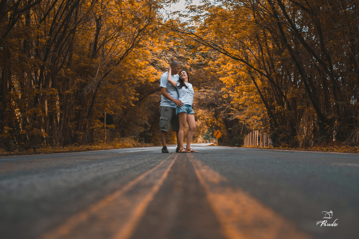 pre wedding em descoberto minas gerais na rodovia feito pelo estúdio paradise de juiz de fora