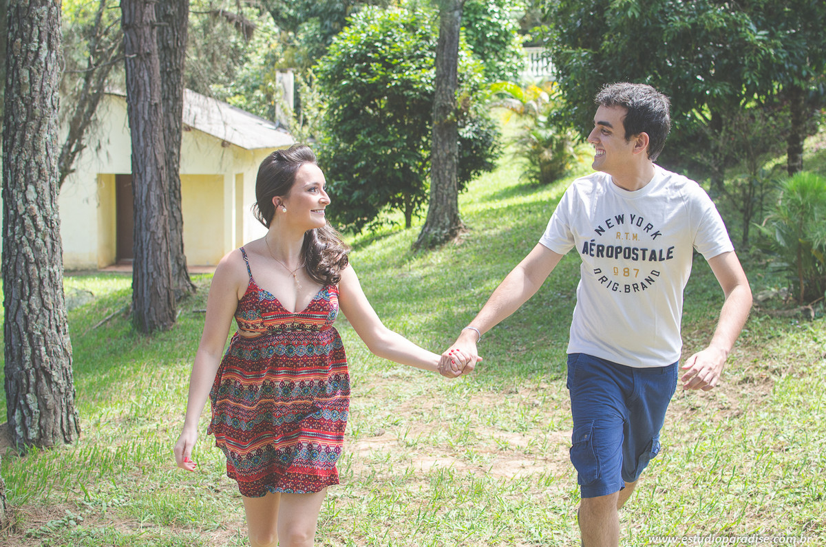 E-Session-Carol-e-yuri-ensaio-de-casal-noivos-em-Juiz-de-Fora-fotos-pré-casamento