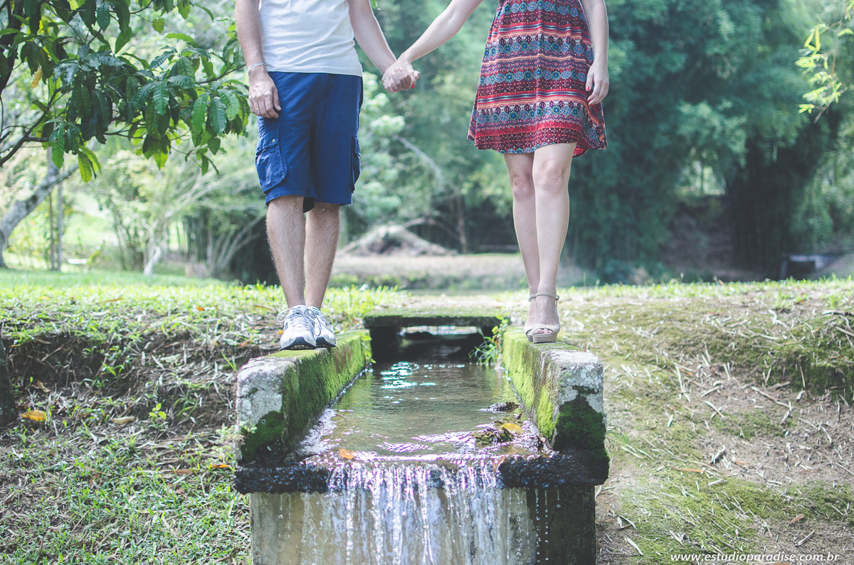 E-Session-Carol-e-yuri-ensaio-de-casal-noivos-em-Juiz-de-Fora-fotos-pré-casamento