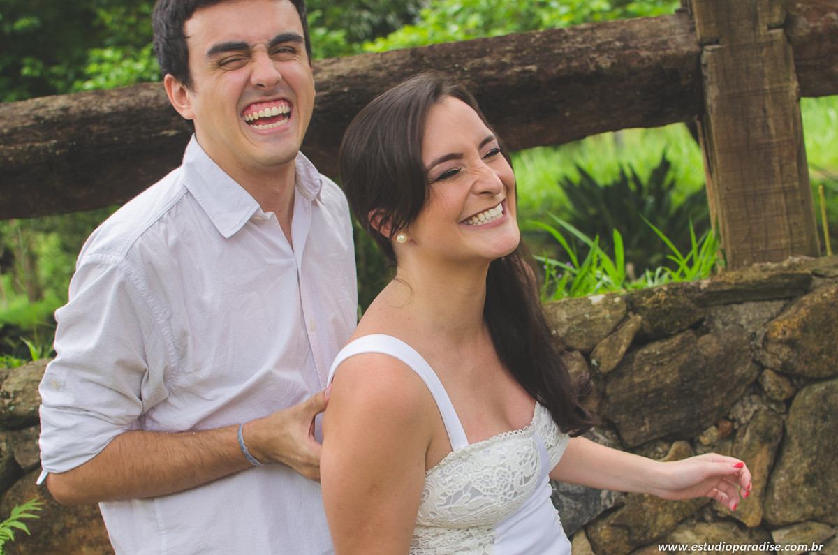 E-Session-Carol-e-yuri-ensaio-de-casal-noivos-em-Juiz-de-Fora-fotos-pré-casamento