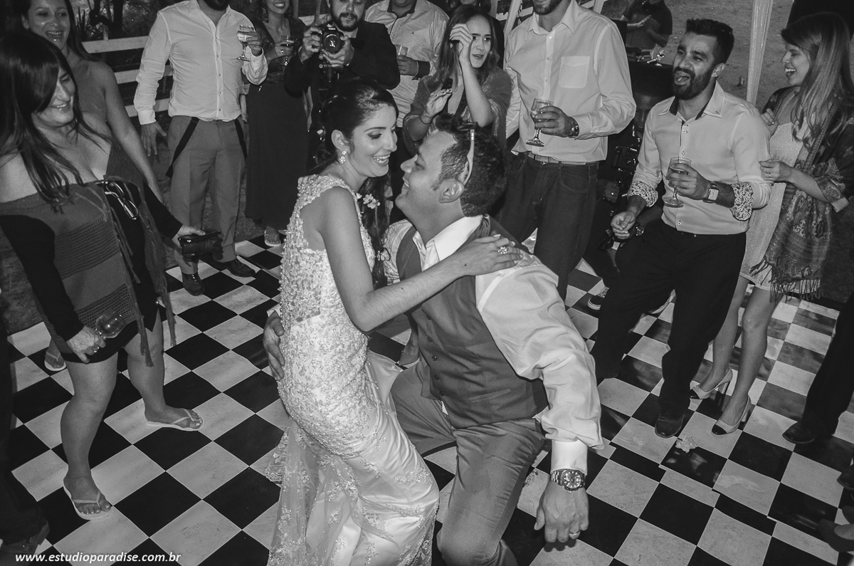 Pista de dança em casamento ao ar livre
