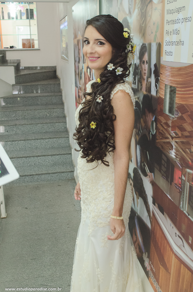 making of da noiva para casamento ao ar livre em Chácará Minas Gerais feito pelo Estúdio Paradise