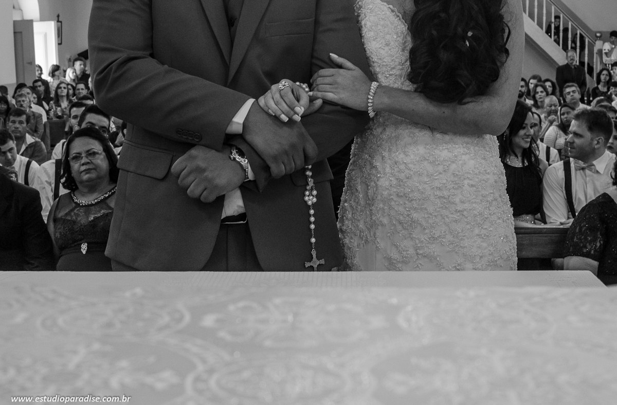 Casamento de dia em Chácara Minas Gerais feito pelo Estúdio Paradise