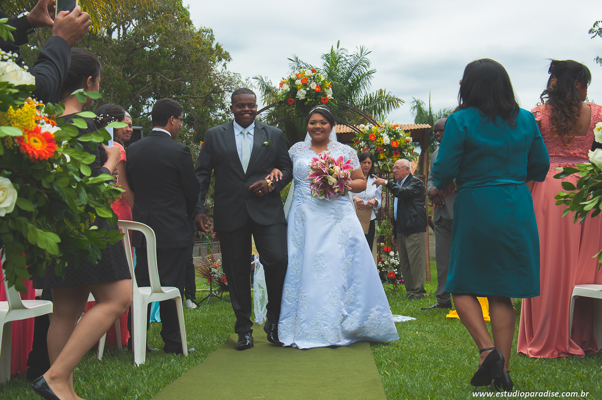 Casamento ao ar livre de dia em Juiz de Fora, Minas Gerais
