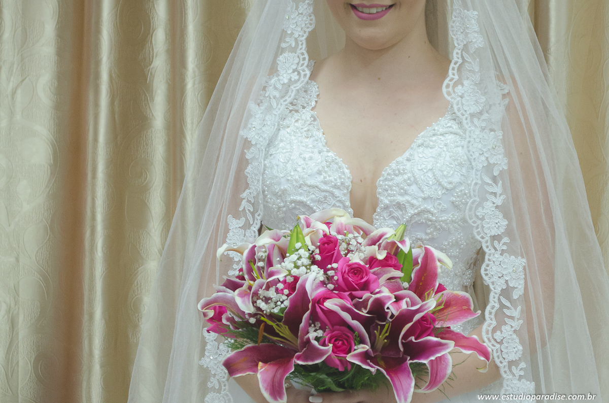 Bouquet de lírio rosa