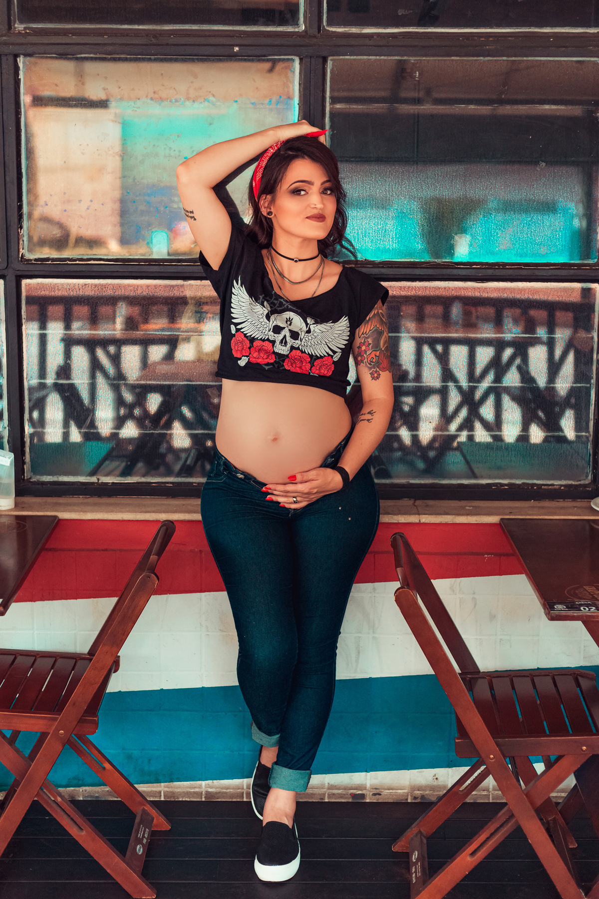 ensaio gestante tatuada com estilo rock realizado no mad max são roque