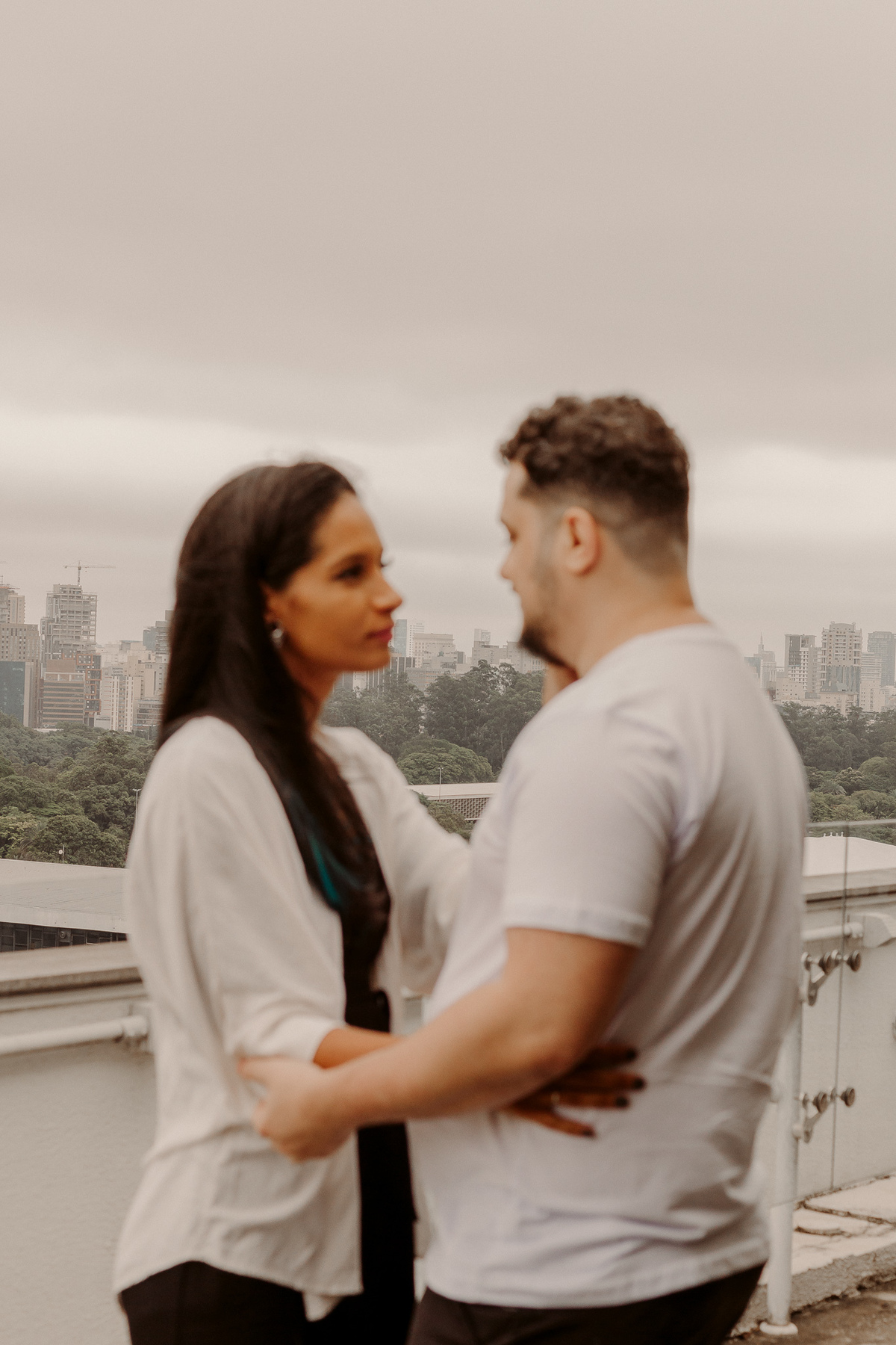 ensaio fotográfico externo de casal em SP