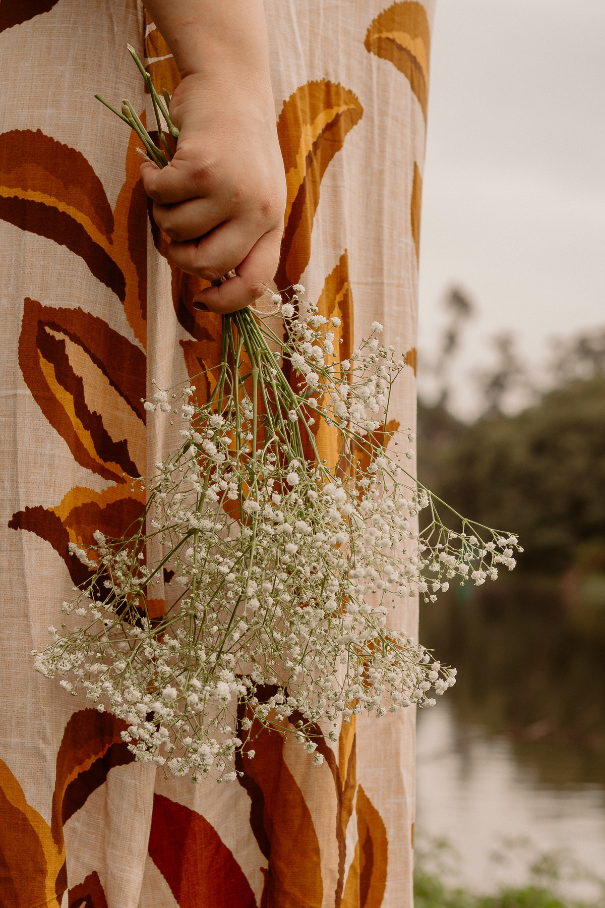 ensaio feminino externo na natureza