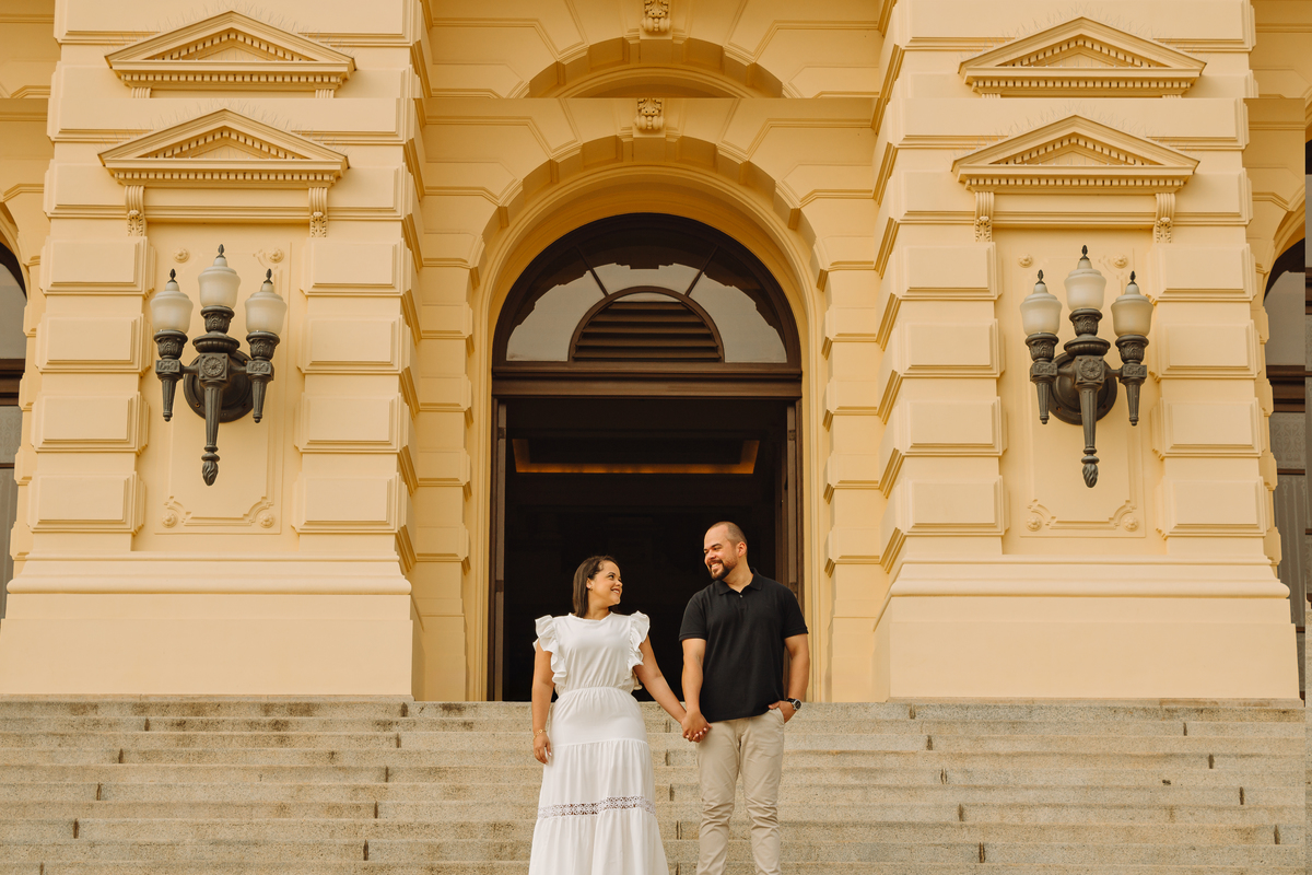 ensaio de casal externo, urbano em são paulo