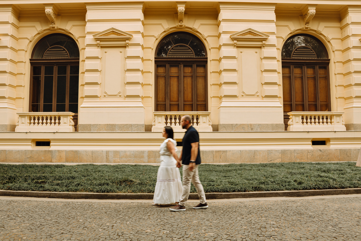 ensaio save the date em são paulo, no museu do ipiranga
