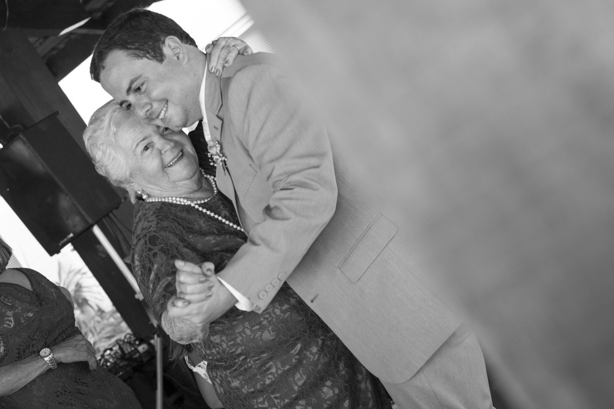 Rafaelly Lemos - Fotógrafa de casamento, aniversários e ensaios. Recife, Pernambuco. Brasil.