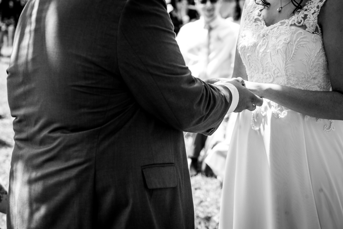 Casamento Barbara e Lucas no espaço Capim Santo em Aldeia, Camaragibe-Pernambuco fotografado pela fotógrafa autoral de casamentos Rafaelly Lemos. Ano 2019.