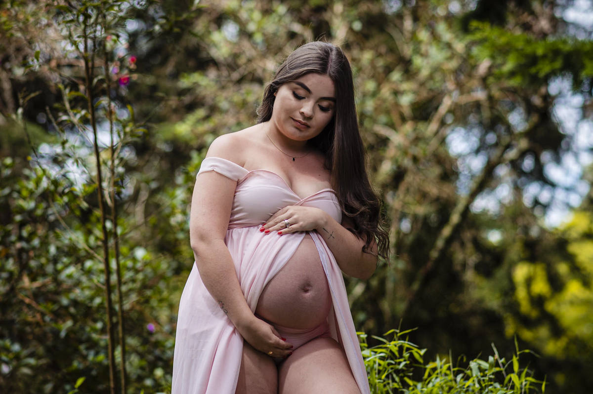 Fotógrafo de maternidad Medellín
