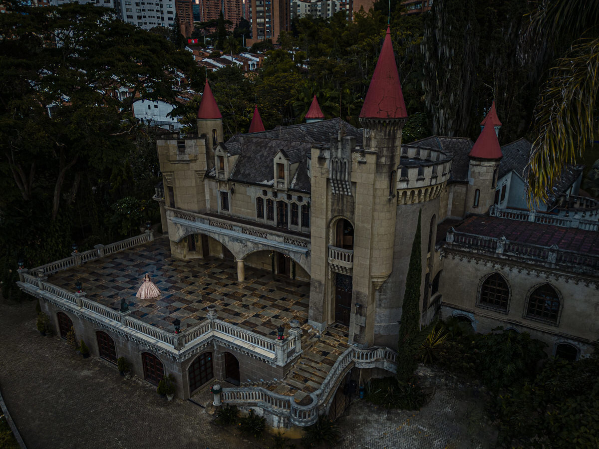 Museo El Castillo Medellín como locación de quinceañeras