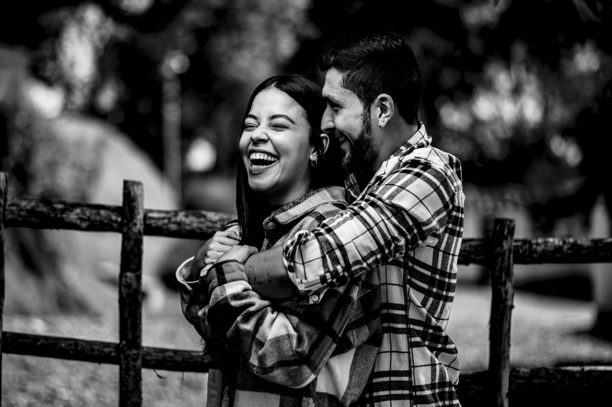 Destination wedding photographer Medellín