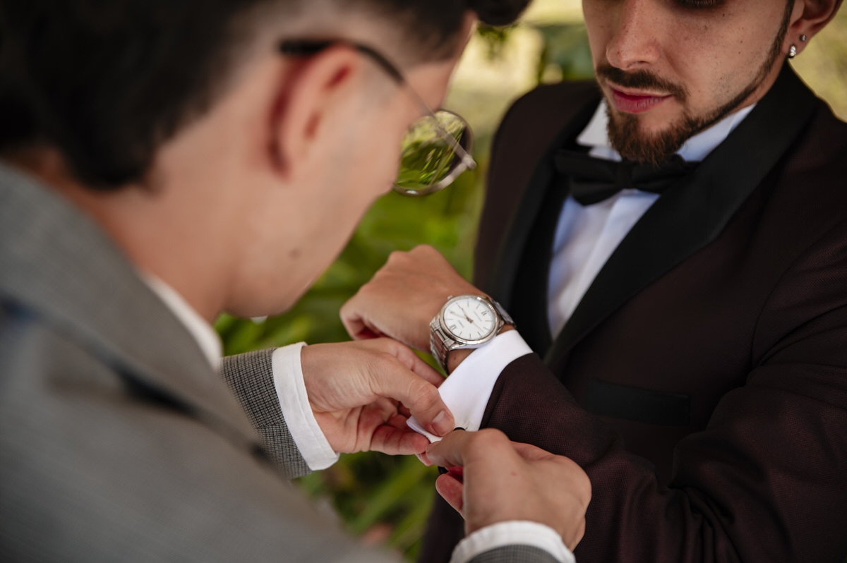 Destination wedding photographer Medellín