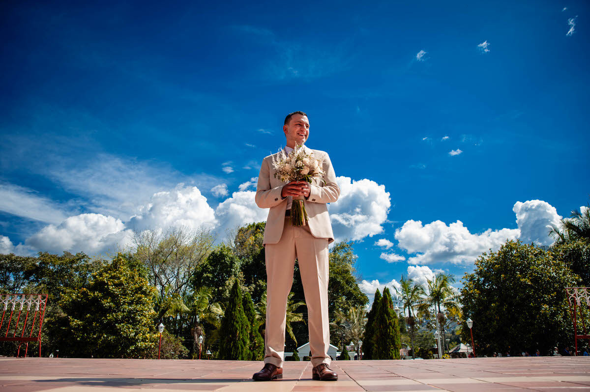Fotógrafo de bodas destino Medellín